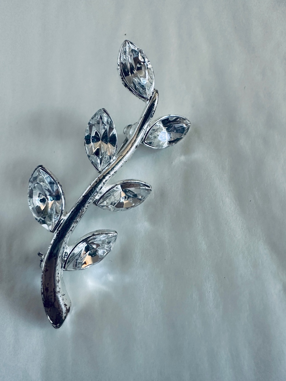 VTG Napier Signed Silver-Tone Clear Marquis Rhinestone Olive Branch Leaf Brooch